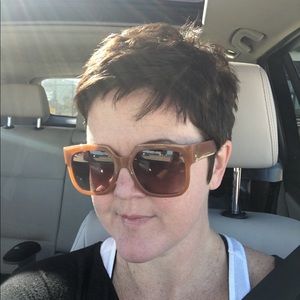 Meet your Posher, Belinda